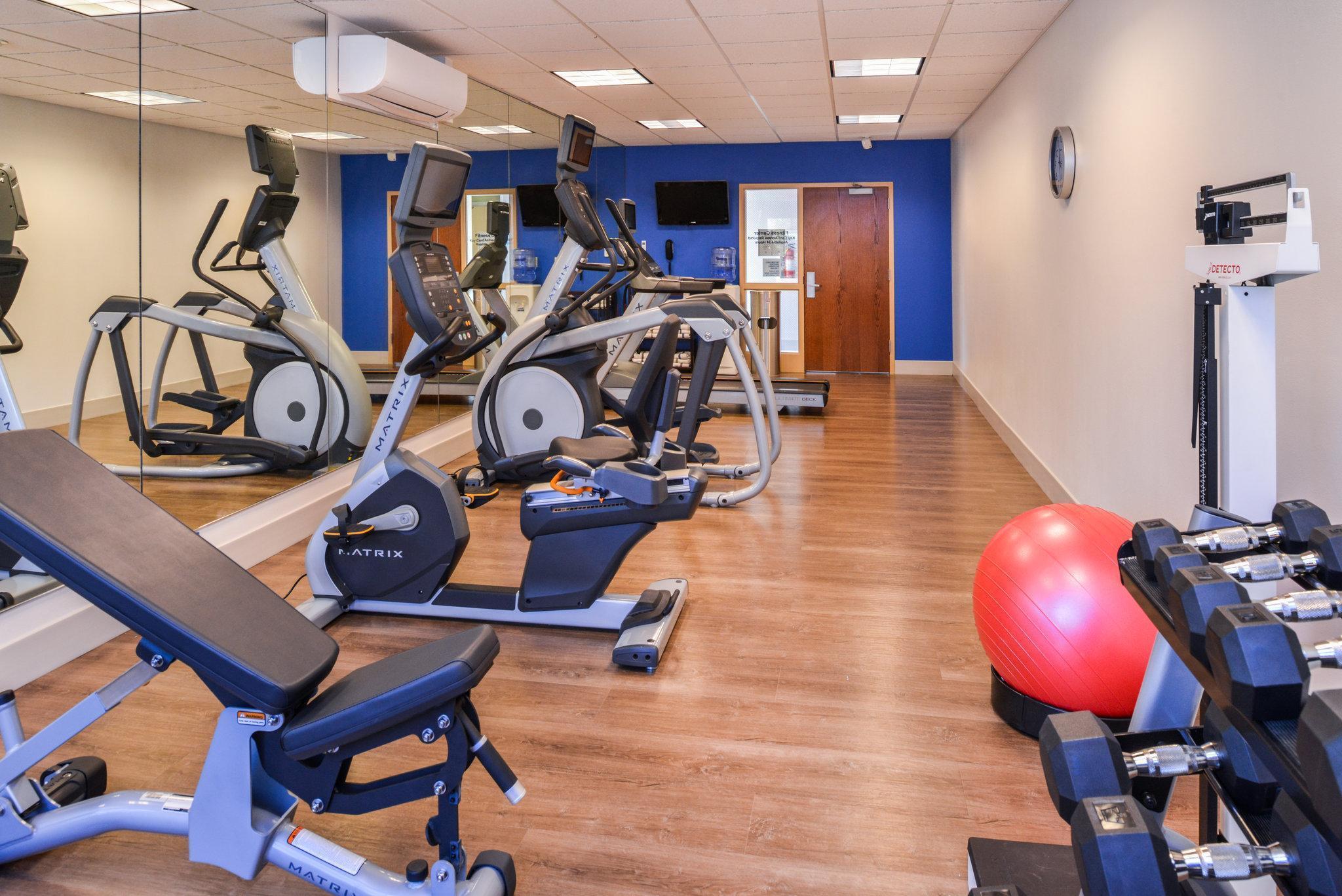 Holiday Inn Express Hotel & Suites Urbana-Champaign-U Of I Area By Ihg Luaran gambar