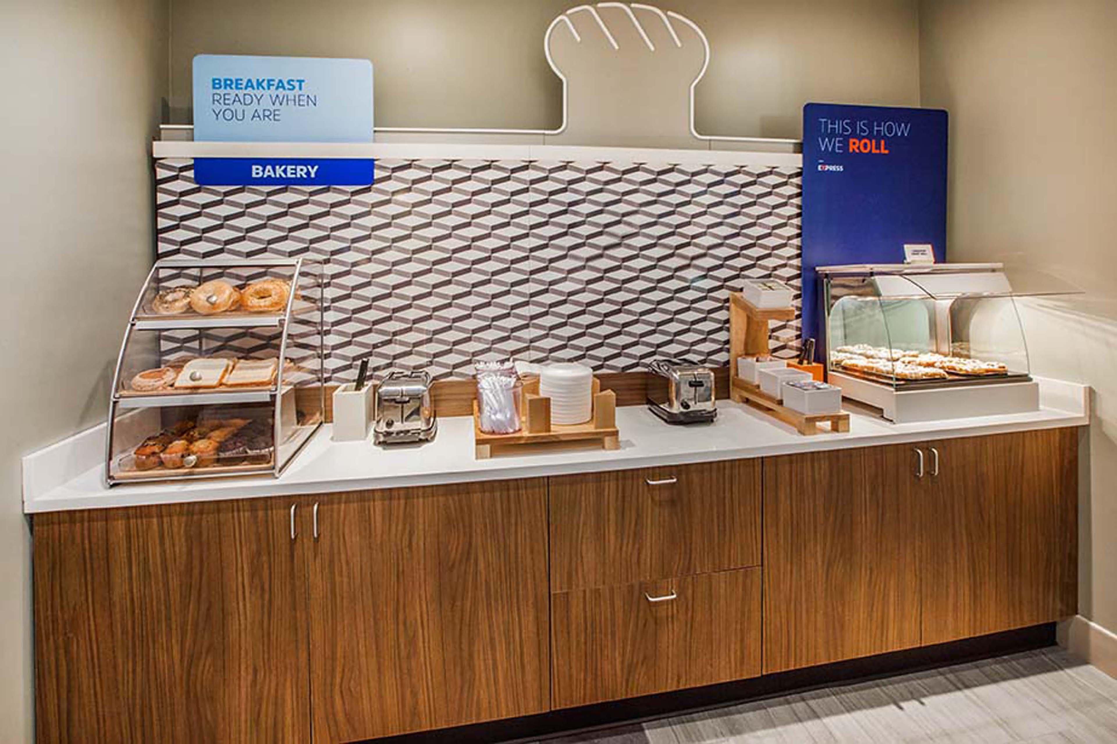 Holiday Inn Express Hotel & Suites Urbana-Champaign-U Of I Area By Ihg Luaran gambar