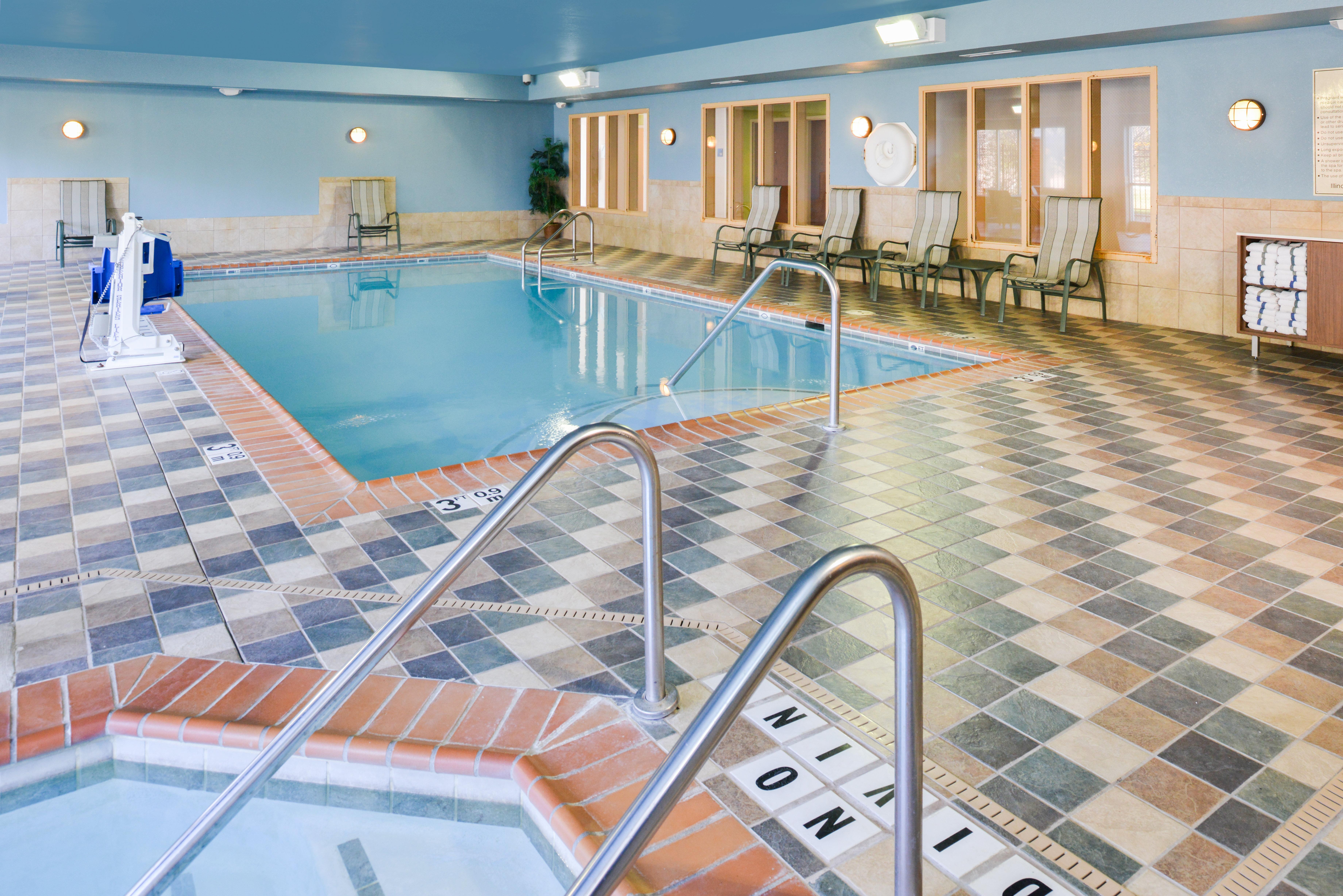 Holiday Inn Express Hotel & Suites Urbana-Champaign-U Of I Area By Ihg Luaran gambar
