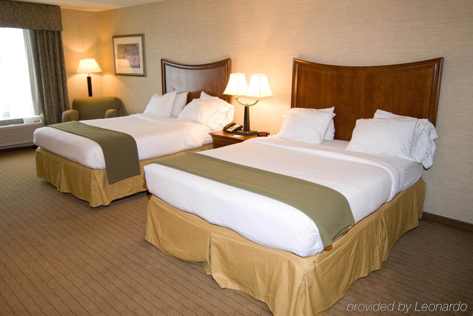 Holiday Inn Express Hotel & Suites Urbana-Champaign-U Of I Area By Ihg Luaran gambar