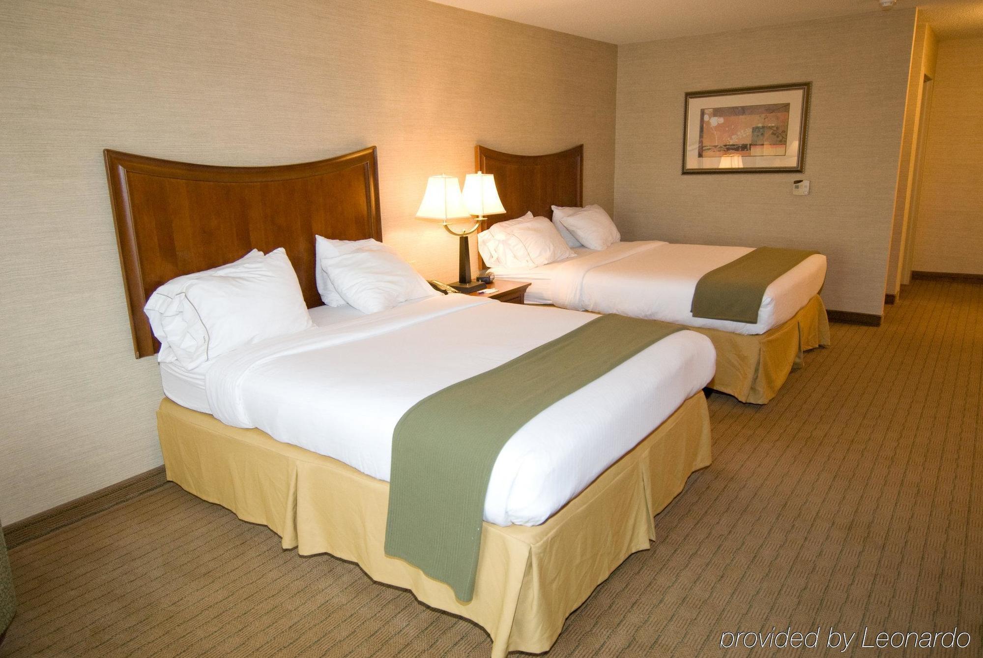 Holiday Inn Express Hotel & Suites Urbana-Champaign-U Of I Area By Ihg Luaran gambar
