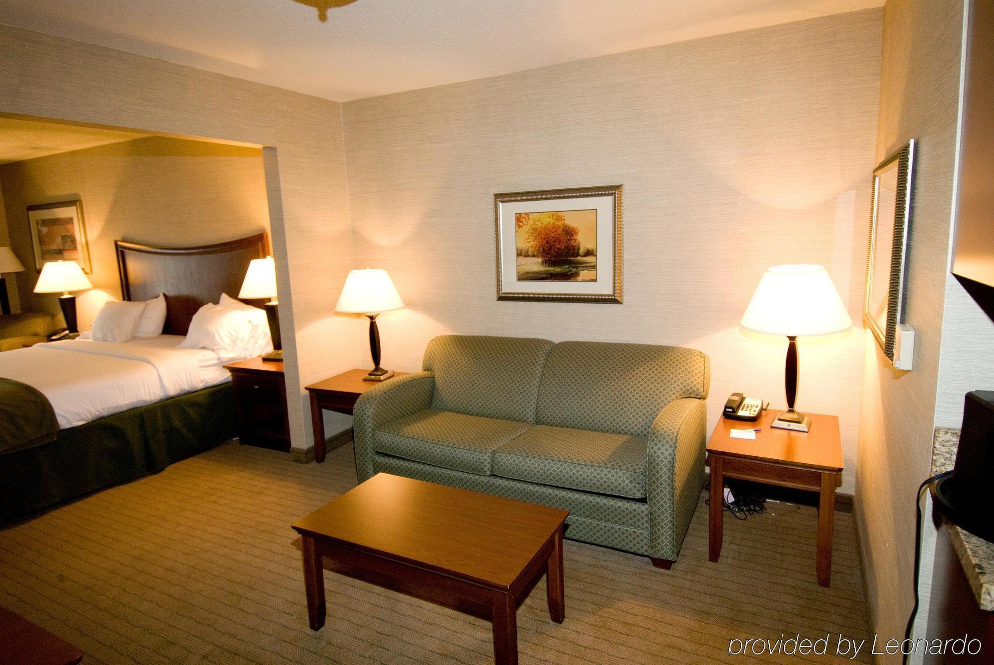 Holiday Inn Express Hotel & Suites Urbana-Champaign-U Of I Area By Ihg Luaran gambar