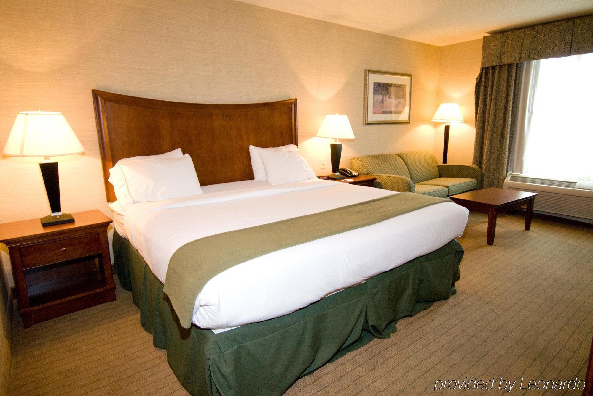 Holiday Inn Express Hotel & Suites Urbana-Champaign-U Of I Area By Ihg Luaran gambar