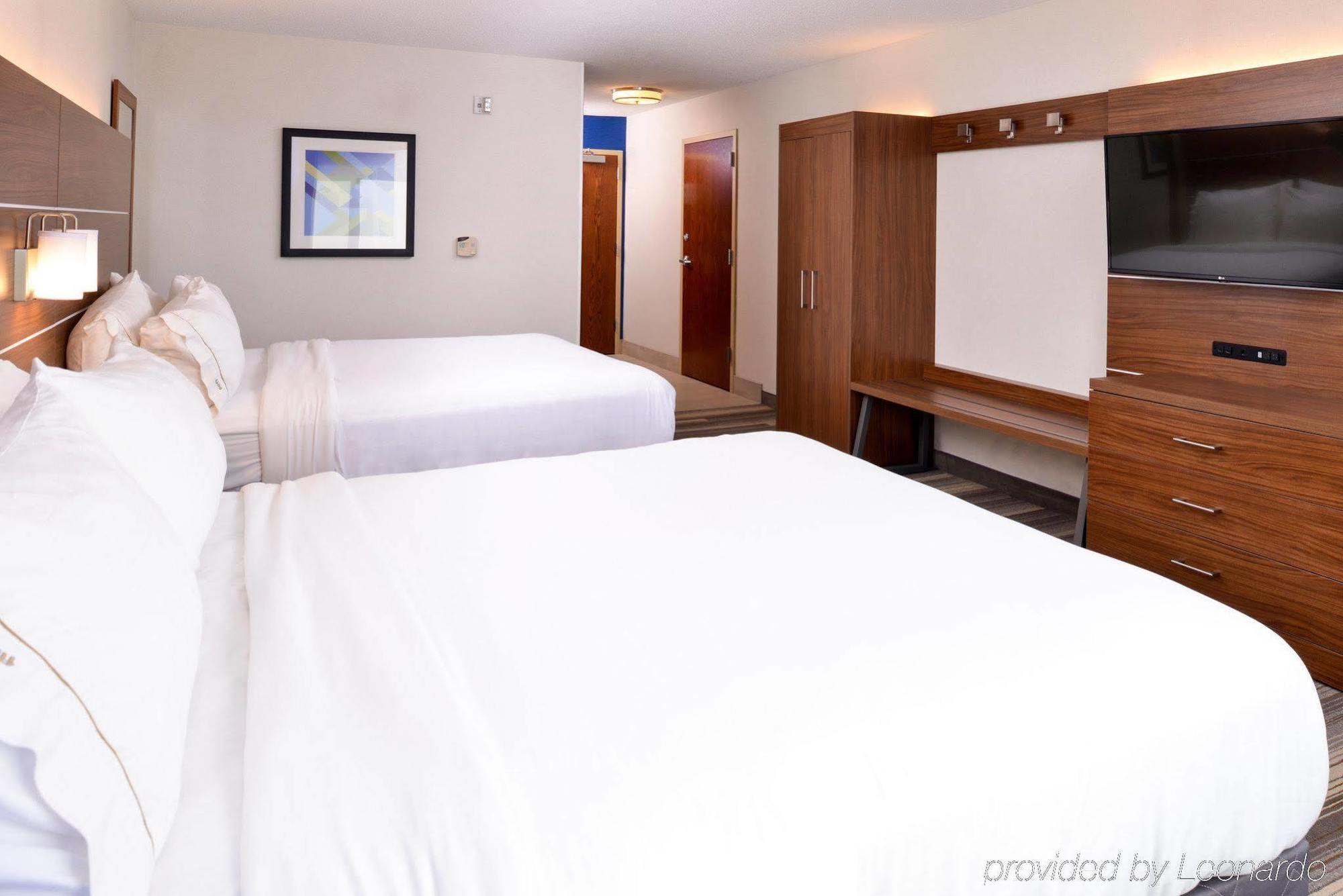 Holiday Inn Express Hotel & Suites Urbana-Champaign-U Of I Area By Ihg Luaran gambar